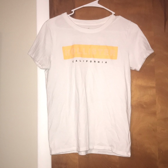 Hollister white graphic slim tee yellow bar - Picture 1 of 3
